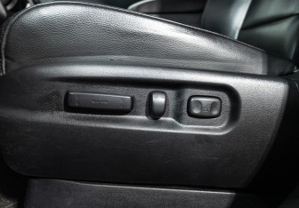 Подержанный автомобиль Honda Pilot 2013 года (17 фото)