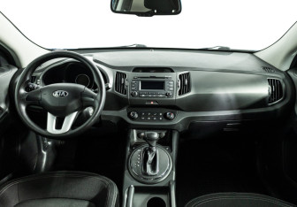 Подержанный автомобиль Kia Sportage 2013 года (13 фото)
