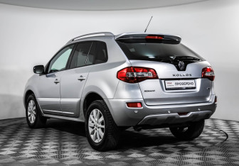 Подержанный автомобиль Renault Koleos 2013 года (7 фото)