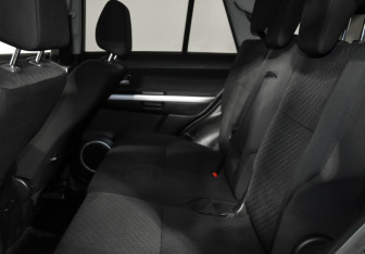 Подержанный автомобиль Suzuki Grand Vitara 2013 года (12 фото)