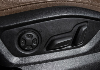 Подержанный автомобиль Audi Q7 2019 года (23 фото)