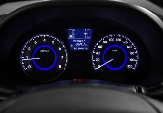 Подержанный автомобиль Hyundai Solaris Sedan 2014 года (17 фото)