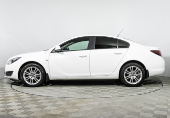 Подержанный автомобиль Opel Insignia Sedan 2014 года (8 фото)
