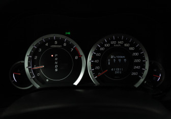 Подержанный автомобиль Honda Accord Sedan 2008 года (12 фото)