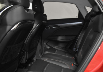 Подержанный автомобиль Geely Tugella 2021 года (12 фото)