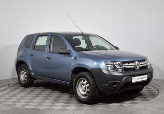 Подержанный автомобиль Renault Duster 2016 года (3 фото)