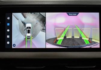 Подержанный автомобиль Geely Monjaro 2023 года (18 фото)