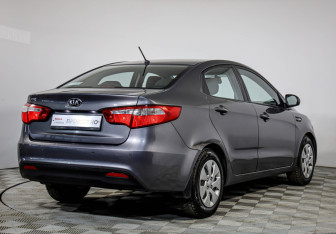 Подержанный автомобиль Kia Rio Sedan 2014 года (5 фото)