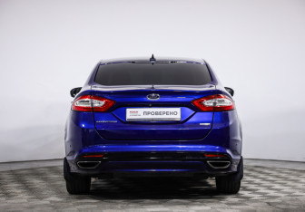 Подержанный автомобиль Ford Mondeo Sedan 2017 года (6 фото)