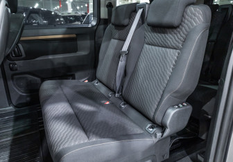 Подержанный автомобиль Toyota ProAce 2018 года (11 фото)