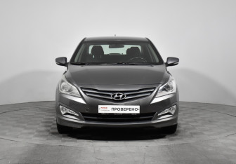 Подержанный автомобиль Hyundai Solaris Sedan 2016 года (2 фото)
