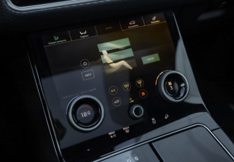 Подержанный автомобиль Land Rover Range Rover Velar 2019 года (20 фото)