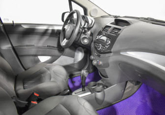 Подержанный автомобиль Chevrolet Spark 2022 года (12 фото)