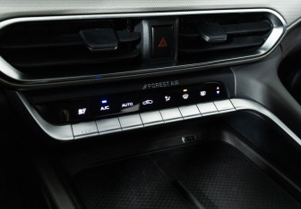 Подержанный автомобиль Changan UNI-T 2023 года (19 фото)