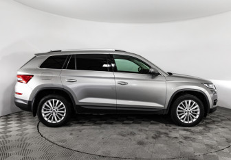 Подержанный автомобиль Skoda Kodiaq 2021 года (4 фото)