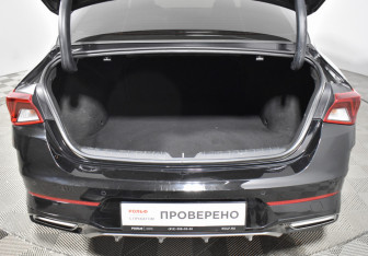 Подержанный автомобиль Kia K5 2020 года (20 фото)