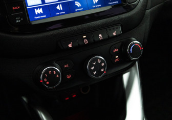 Подержанный автомобиль Kia Ceed Wagon 2013 года (16 фото)