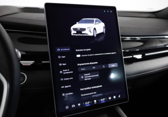 Подержанный автомобиль Geely Preface 2024 года (17 фото)