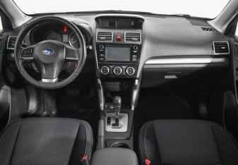 Подержанный автомобиль Subaru Forester Suv 2015 года (13 фото)