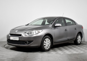 Подержанный автомобиль Renault Fluence 2011 года (1 фото)