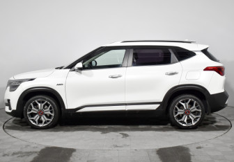 Подержанный автомобиль Kia Seltos 2020 года (8 фото)