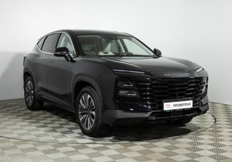 Подержанный автомобиль Jetour Dashing 2023 года (3 фото)