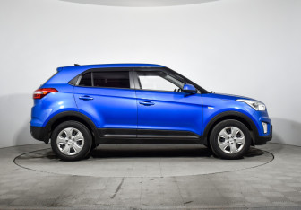 Подержанный автомобиль Hyundai Creta 2019 года (4 фото)