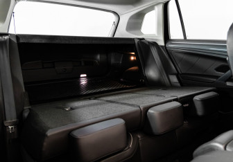 Подержанный автомобиль Volkswagen Tiguan 2019 года (24 фото)