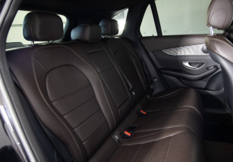 Подержанный автомобиль Mercedes-Benz GLC Coupe 2016 года (13 фото)
