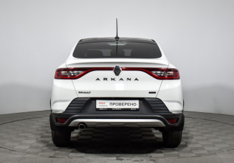 Подержанный автомобиль Renault Arkana 2019 года (6 фото)