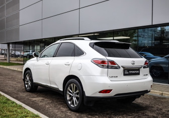 Подержанный автомобиль Lexus RX 2012 года (4 фото)