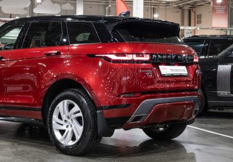 Подержанный автомобиль Land Rover Range Rover Evoque 2019 года (12 фото)