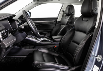 Подержанный автомобиль Geely Atlas Pro 2021 года (23 фото)