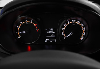 Подержанный автомобиль LADA (ВАЗ) Granta Liftback 2023 года (16 фото)