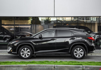 Подержанный автомобиль Lexus RX 2016 года (9 фото)