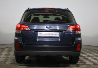 Подержанный автомобиль Subaru Outback Wagon 2012 года (4 фото)