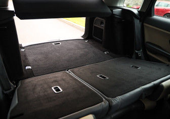 Подержанный автомобиль Land Rover Range Rover Evoque 2013 года (30 фото)