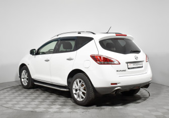 Подержанный автомобиль Nissan Murano Suv 2014 года (7 фото)