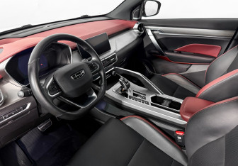 Подержанный автомобиль Geely Coolray 2021 года (9 фото)