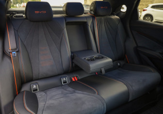 Подержанный автомобиль BYD Seal 2023 года (35 фото)