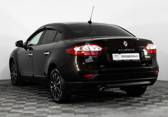 Подержанный автомобиль Renault Fluence 2014 года (7 фото)