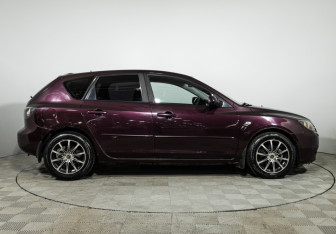 Подержанный автомобиль Mazda 3 Hatchback 2007 года (4 фото)