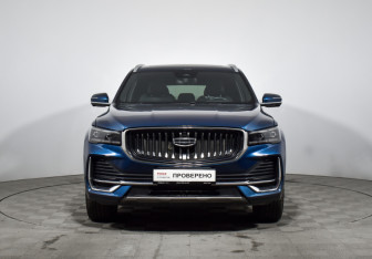 Подержанный автомобиль Geely Monjaro 2021 года (2 фото)