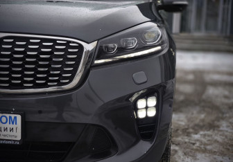 Подержанный автомобиль Kia Sorento 2018 года (12 фото)