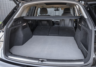 Подержанный автомобиль Audi Q5 2019 года (33 фото)