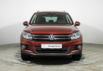 Подержанный автомобиль Volkswagen Tiguan 2012 года (2 фото)