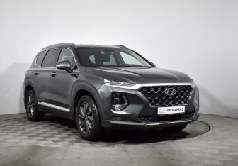 Подержанный автомобиль Hyundai Santa Fe 2019 года (3 фото)
