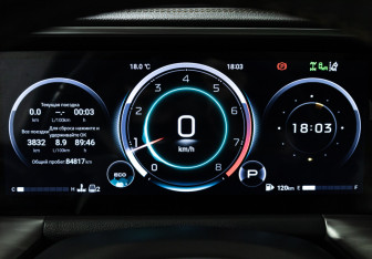 Подержанный автомобиль GAC GS8 2023 года (12 фото)