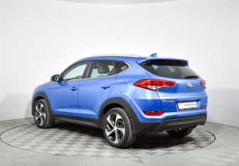 Подержанный автомобиль Hyundai Tucson 2017 года (7 фото)