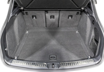 Подержанный автомобиль Porsche Macan 2015 года (27 фото)